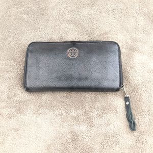 Tory Burch wallet